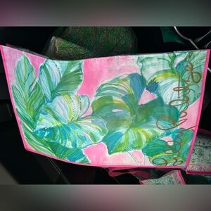 New Lilly Pulitzer Pink and Green Leaf Tote